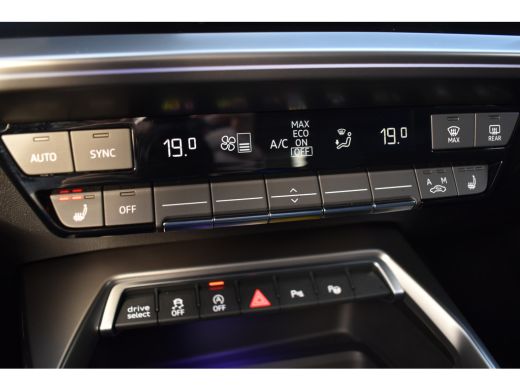 Audi A3 Sportback 2.0 TFSI S3 QUATTRO 310PK S-TRONIC S3-SPORT CAMERA/LEDER/CARPLAY ActivLease financial lease