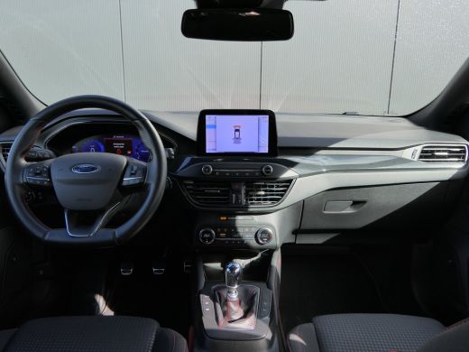 Ford Focus 1.0 EcoBoost 155pk Hybrid ST Line X | Winterpack | Trekhaak | B&O | Adaptive Cruise | BLIS | LED ... ActivLease financial lease