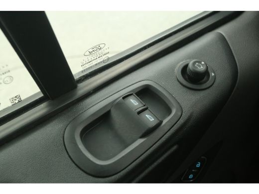 Ford Transit Custom 2.0 TDCI L1H1 | Aut. | Airco | Cruise | 3 Zits | Parkeersens. | Stoelverw. ActivLease financial lease
