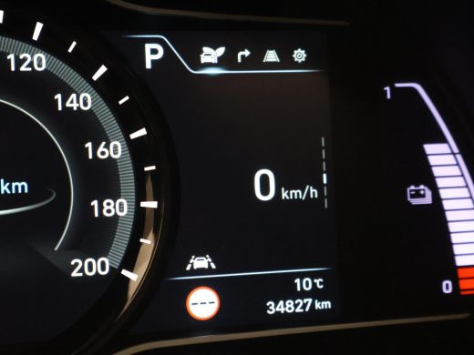 Hyundai Kona EV PREMIUM SKY 64 KWH + SCHUIFDAK | LEDER | STOELVENTILATIE | STUURVERW. | STOELVERW. ActivLease financial lease