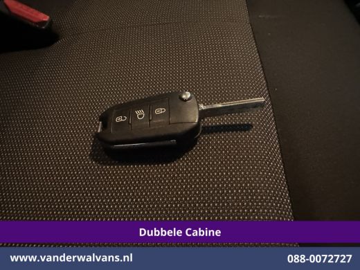 Peugeot Expert 2.0 BlueHDI 123pk Automaat L3H1 Dubbele Cabine Euro6 Airco | 6-Zits | Camera | Navigatie Head up ... ActivLease financial lease