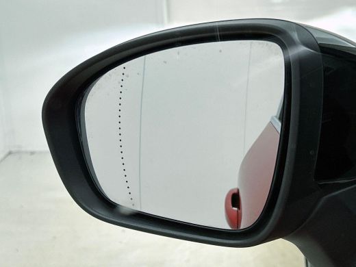 Renault Captur 1.6 E-Tech Plug-in Hybrid 160 Intens CAMERA | NAVI & CARPLAY | CRUISE ActivLease financial lease