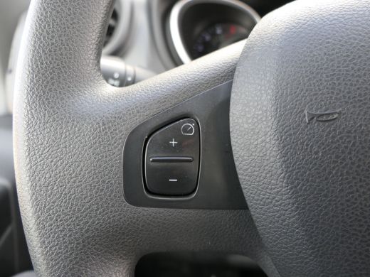 Renault Trafic 2.0 dCi 120 T29 L2H1 DC Comfort | Dubbele Cabine | 5-Persoons | Navigatie | Trekhaak | Keyless En... ActivLease financial lease