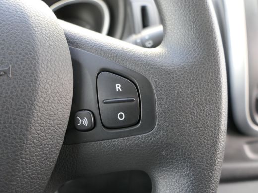 Renault Trafic 2.0 dCi 120 T29 L2H1 DC Comfort | Dubbele Cabine | 5-Persoons | Navigatie | Trekhaak | Keyless En... ActivLease financial lease