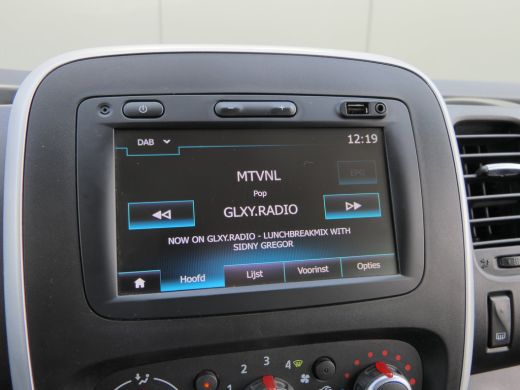 Renault Trafic 2.0 dCi 120 T29 L2H1 DC Comfort | Dubbele Cabine | 5-Persoons | Navigatie | Trekhaak | Keyless En... ActivLease financial lease