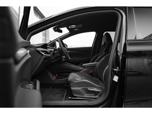 Skoda Elroq 85 Sportline | Achteruitrijcamera | Apple Carplay/Android Auto|telefoonintegratie premium | Licht... ActivLease financial lease