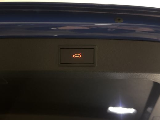 Skoda Superb Combi iV 218PK DSG HYBRID BUSINESS CAMERA/NAVI/STUURVERW. ActivLease financial lease