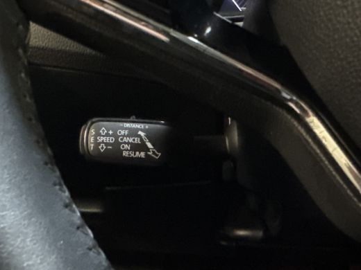 Skoda Superb Combi iV 218PK DSG HYBRID BUSINESS CAMERA/NAVI/STUURVERW. ActivLease financial lease