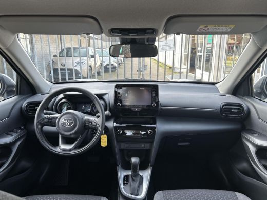 Toyota Yaris Cross 1.5 Hybrid Active ActivLease financial lease