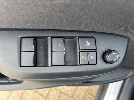 Toyota Yaris Cross 1.5 Hybrid Active ActivLease financial lease