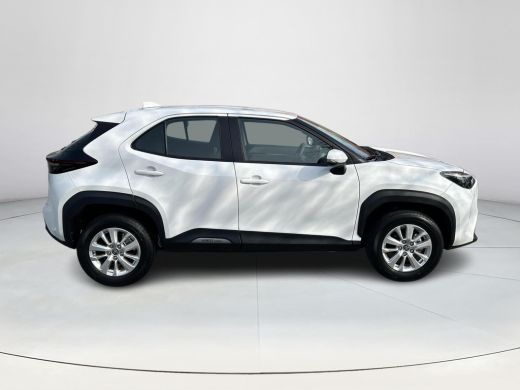Toyota Yaris Cross 1.5 Hybrid Active ActivLease financial lease