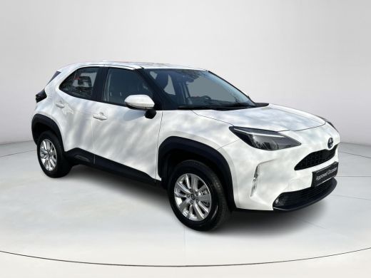 Toyota Yaris Cross 1.5 Hybrid Active ActivLease financial lease