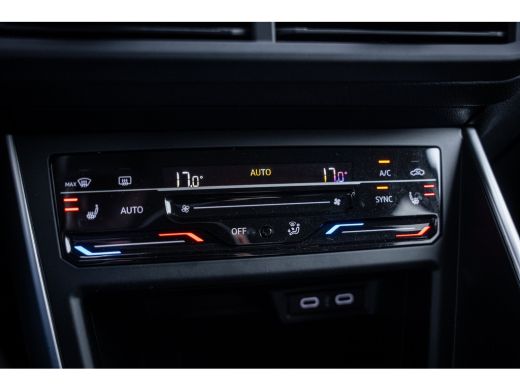 Volkswagen Polo 1.0 TSI Life Business | Achteruitrijcamera | Airco (automatisch) | DAB ontvanger ActivLease financial lease