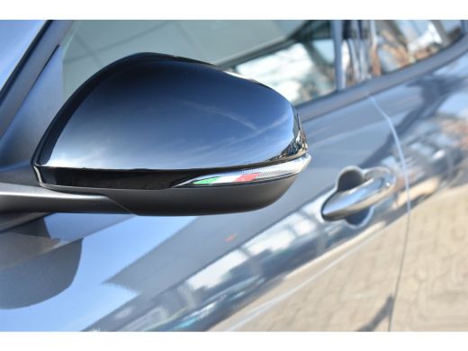 Alfa Romeo Tonale 1.3T PHEV Sprint Q4 280pk | Afn. Trekhaak | Stuur/Stoelverwarming | Navigatie | 19"LMV | Achterui... ActivLease financial lease