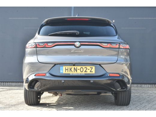 Alfa Romeo Tonale 1.3T PHEV Sprint Q4 280pk | Afn. Trekhaak | Stuur/Stoelverwarming | Navigatie | 19"LMV | Achterui... ActivLease financial lease