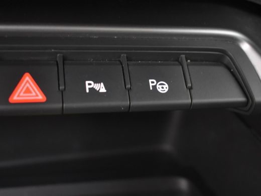 Audi A3 Sportback 40 TFSI e Advanced S-Line l SOH 92% l Lederen bekleding l Digital Dash l Stoelverwarmin... ActivLease financial lease