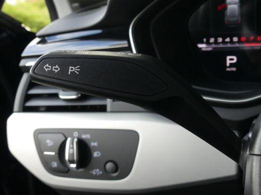 Audi A4 Avant 35 TFSI Advanced Edition | CAMERA | STOELVERWARMING | ELEKTRISCHE ACHTERKLEP | PARKEERSENSO... ActivLease financial lease