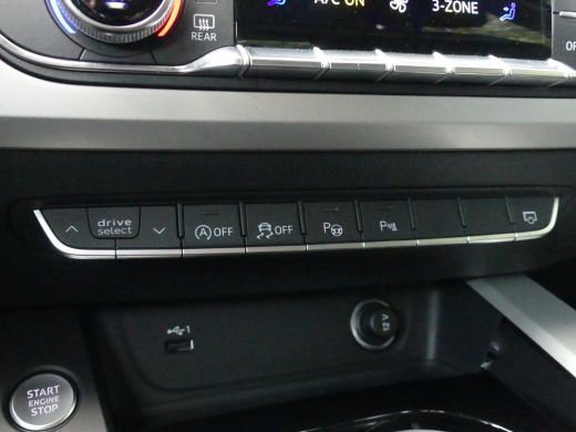 Audi A4 Avant 35 TFSI Advanced Edition | CAMERA | STOELVERWARMING | ELEKTRISCHE ACHTERKLEP | PARKEERSENSO... ActivLease financial lease