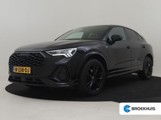 Audi Q3 35 TFSI S Edition 150pk AUT l S-Line l Zwart optiek l  | Achteruitrijcamera | Apple Carplay Andro...