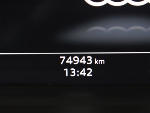 Audi Q3 35 TFSI S Edition 150pk AUT l S-Line l Zwart optiek l  | Achteruitrijcamera | Apple Carplay Andro... ActivLease financial lease