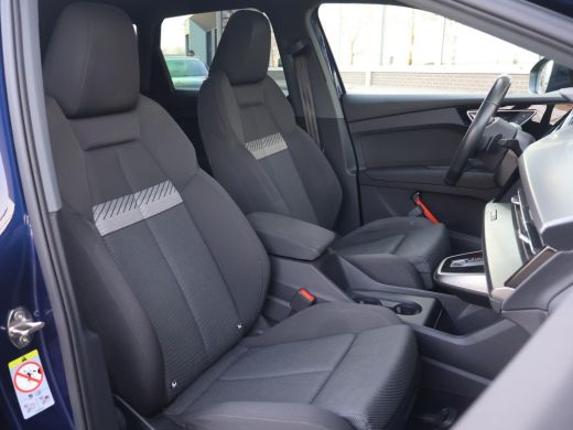 Audi Q4 e-tron 35 LAUNCH EDITION ADVANCED PLUS + PANORAMA | 20 INCH | ADAPTIVE CRUISE | CAMERA | SPORTSTOELEN ActivLease financial lease