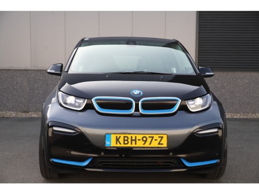 BMW i3 Executive 120Ah 42 kWh/Schuifdak/H-Kardon/Adaptive/Carplay/Camera/3-fase ActivLease financial lease