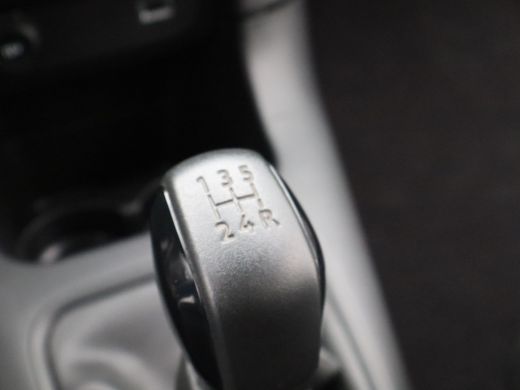 Citroën C3 1.2 PureTech C-Series | Airco (automatisch) | Anti Blokkeer Systeem | Bandenspanningscontrolesysteem ActivLease financial lease