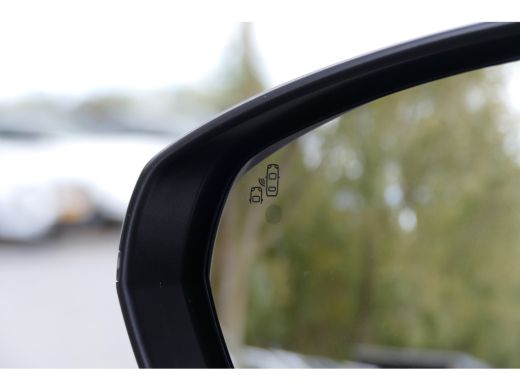 Citroën C5 Aircross 1.2 PURETECH 130PK SHINE AUTOMAAT / NAVI / LED / PDC / 18"LMV / CAMERA / AFN. TREKHAAK / STOELVER... ActivLease financial lease