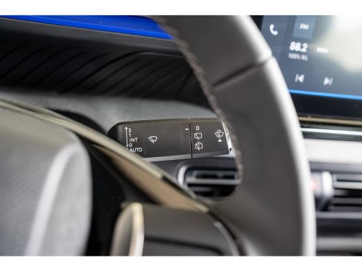 Citroën &euml;-C3 Business | Boordlader 11kW - 3 fasen | Dagrijverlichting | Draadloze telefoonlader ActivLease financial lease