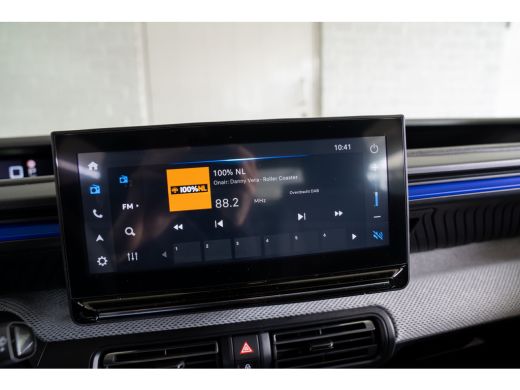 Citroën &euml;-C3 Business | Boordlader 11kW - 3 fasen | Dagrijverlichting | Draadloze telefoonlader ActivLease financial lease