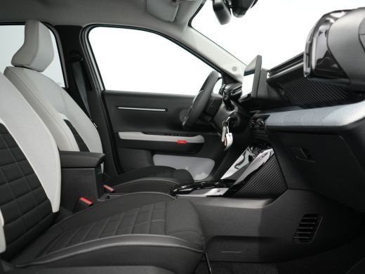 Citroën &euml;-C3 Max 113pk 44 kWh | Achterbank in delen neerklapbaar | Achteruitrijcamera | Alarm klasse 1(startbl... ActivLease financial lease