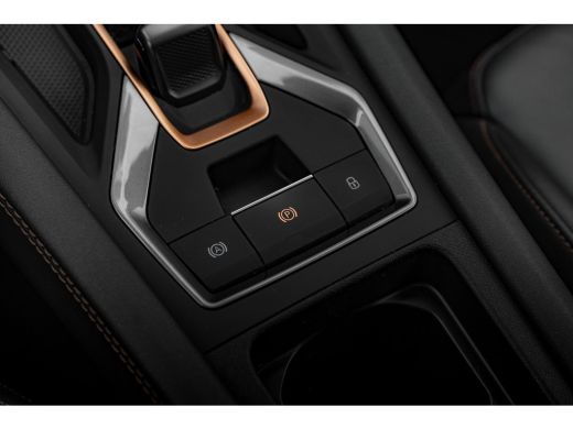 CUPRA Formentor 1.5 TSI e-Hybrid 272pk VZ Performance | Trekhaak | Leder | 360 Camera | Panoramadak | Sennheiser ActivLease financial lease