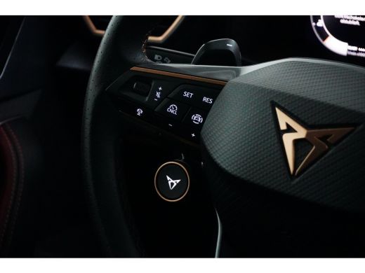 CUPRA Leon Sportstourer 1.5 TSI 272PK PHEV e-Hybrid VZ Performance | STUUR + STOELVERW. | CAMERA ACHTER | NAVIGATIE | ADA... ActivLease financial lease