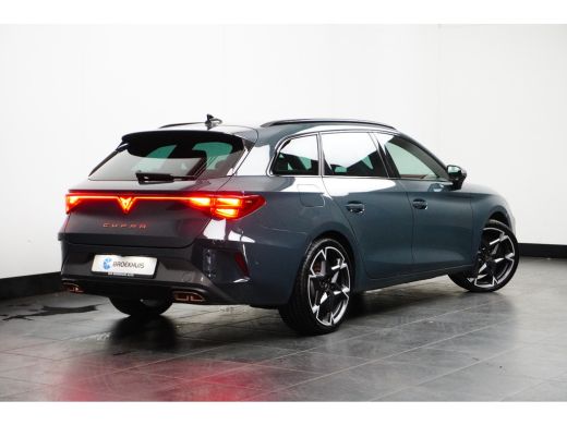 CUPRA Leon Sportstourer 1.5 TSI 272PK PHEV e-Hybrid VZ Performance | STUUR + STOELVERW. | CAMERA ACHTER | NAVIGATIE | ADA... ActivLease financial lease