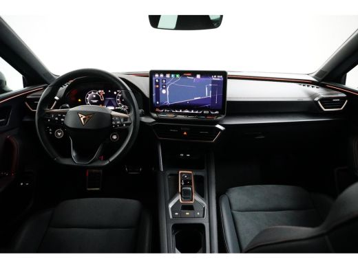 CUPRA Leon Sportstourer 1.5 TSI 272PK PHEV e-Hybrid VZ Performance | STUUR + STOELVERW. | CAMERA ACHTER | NAVIGATIE | ADA... ActivLease financial lease