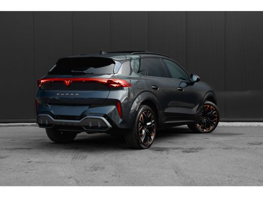 CUPRA Terramar 1.5 TSI e-Hybrid 272pk VZ Performance | Garantie t/m 2030 | Panoramadak | Trekhaak | Sennheiser |... ActivLease financial lease