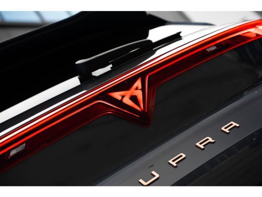 CUPRA Terramar 1.5 TSI e-Hybrid 272pk VZ Performance | Garantie t/m 2030 | Panoramadak | Trekhaak | Sennheiser |... ActivLease financial lease