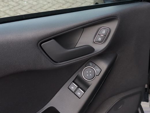 Ford Fiesta 1.0 EcoBoost Connected | Cruise control | CarPlay | Airco | Bluetooth | | Airco | Bluetooth telef... ActivLease financial lease