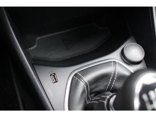 Ford Fiesta 1.0EB TITANIUM | NL-AUTO! | 1 EIGENAAR! | CRUISE | APPLE CARPLAY & ANDROID AUTO | 16" LMV | LED |... ActivLease financial lease