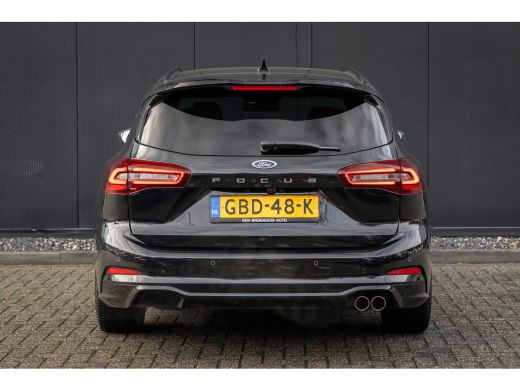 Ford Focus 1.0 EcoBoost Hybrid ST Line X Panoramadak | Adatieve cruise | Nieuw model | Camera | Full LED | E... ActivLease financial lease