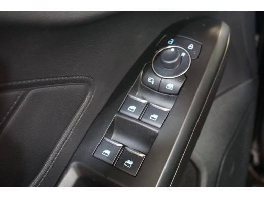 Ford Focus 1.0 EcoBoost Hybrid Titanium | Airco (automatisch) | Cruise control | DAB ontvanger ActivLease financial lease