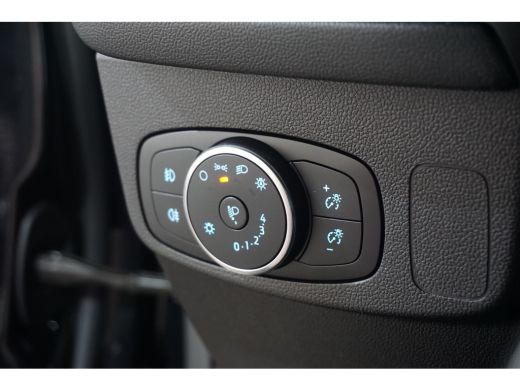 Ford Focus 1.0 EcoBoost Hybrid Titanium | Airco (automatisch) | Cruise control | DAB ontvanger ActivLease financial lease