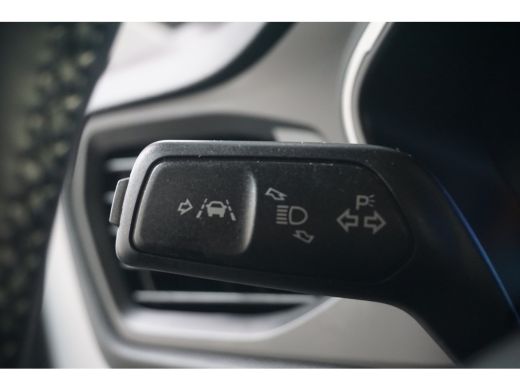 Ford Focus 1.0 EcoBoost Hybrid Titanium X | Apple Carplay/Android Auto|telefoonintegratie premium | Verwarmd... ActivLease financial lease