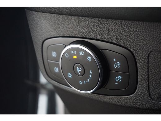 Ford Focus 1.0 EcoBoost Hybrid Titanium X | Apple Carplay/Android Auto|telefoonintegratie premium | Verwarmd... ActivLease financial lease