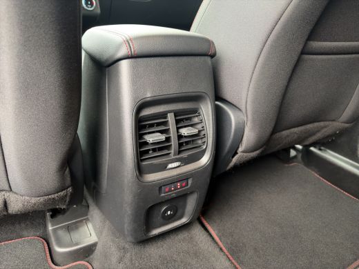 Ford Kuga 2.5 PHEV ST-Line 225pk | Winter Pack | Elek. Trekhaak | 1e Eigenaar ActivLease financial lease