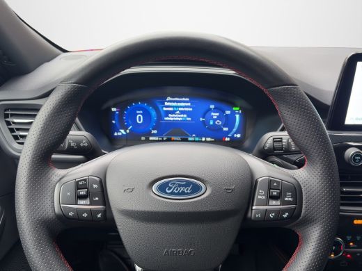 Ford Kuga 2.5 PHEV ST-Line 225pk | Winter Pack | Elek. Trekhaak | 1e Eigenaar ActivLease financial lease