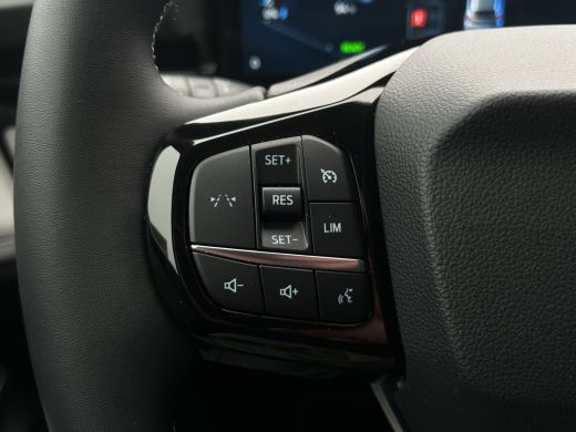 Ford Puma Gen-E Select 44 kWh | Winter Pack | Cruise control | Camera | Navi | CarPlay | | Achteruitrijcamera | A... ActivLease financial lease