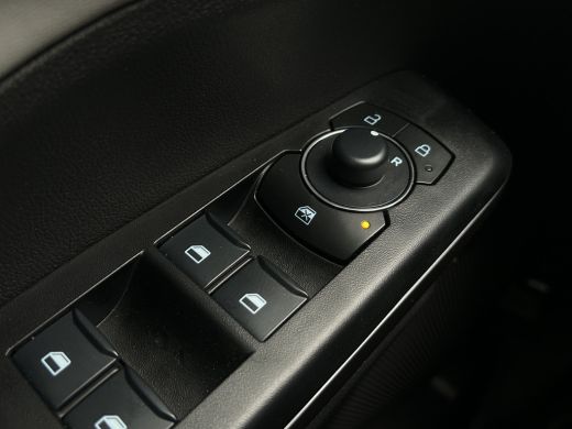 Ford Puma Gen-E Select 44 kWh | Winter Pack | Cruise control | Camera | Navi | CarPlay | | Achteruitrijcamera | A... ActivLease financial lease