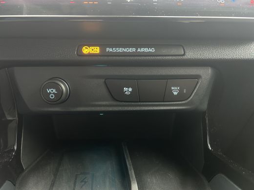 Ford Puma Gen-E Select 44 kWh | Winter Pack | Cruise control | Camera | Navi | CarPlay | | Achteruitrijcamera | A... ActivLease financial lease