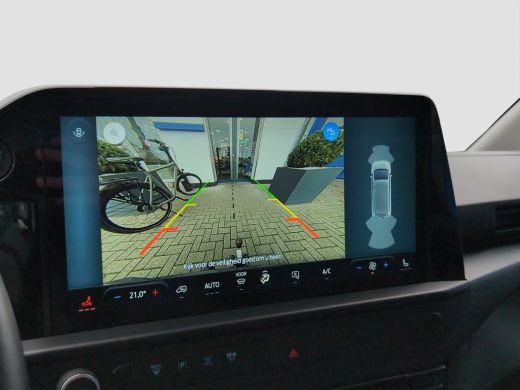 Ford Transit Custom 320 2.0 TDCI L2H1 Limited | BPM Vrij | Trekhaak | Stoelverwarming | Camera | Cruise Control | Ach... ActivLease financial lease